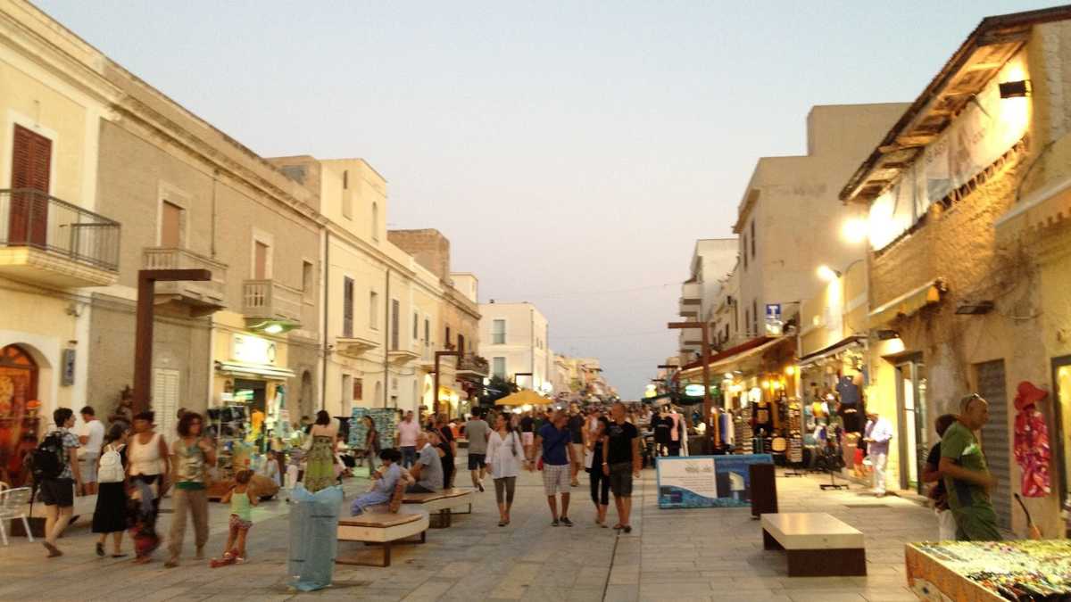 Cosa fare la sera a Lampedusa? Locali, eventi e passeggiate estive