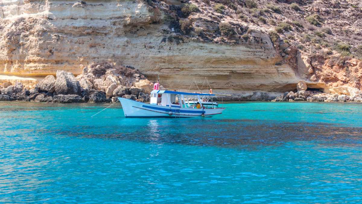 Itinerario Lampedusa senza auto: come muoversi e cosa vedere in 4 giorni