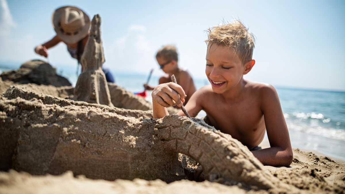 Le spiagge di Lampedusa adatte ai bambini: sicurezza e servizi